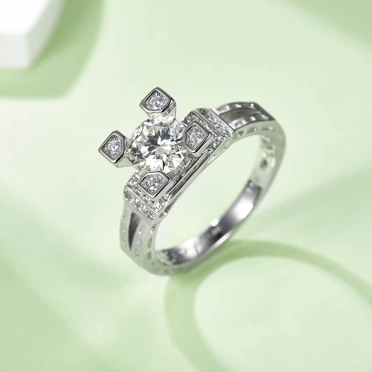 Tower S925 Silver Plated Platinum Moissanite Diamond Women's Ring 1 Carat D-Class